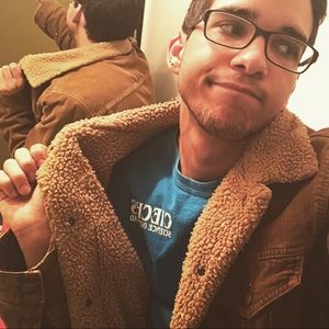 Meet your Posher, Marcos